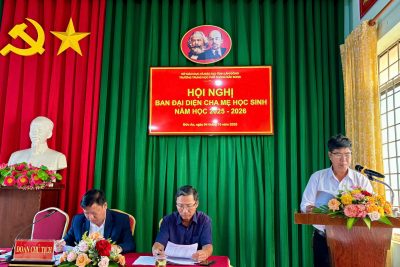 TRƯỜNG THPT ĐẮK SONG TỔ CHỨC HỘI NGHỊ BAN ĐẠI DIỆN CHA MẸ HỌC SINH CẤP TRƯỜNG NĂM HỌC 2025 – 2026 TRƯỜNG THPT ĐẮK SONG TỔ CHỨC HỘI NGHỊ BAN ĐẠI DIỆN CHA MẸ HỌC SINH CẤP TRƯỜNG NĂM HỌC 2025 – 2026